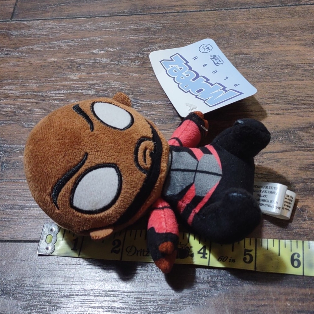 •Funko Mopeez Plush Figure Suicide Squad  DEADSHOT - Picture 11 of 15